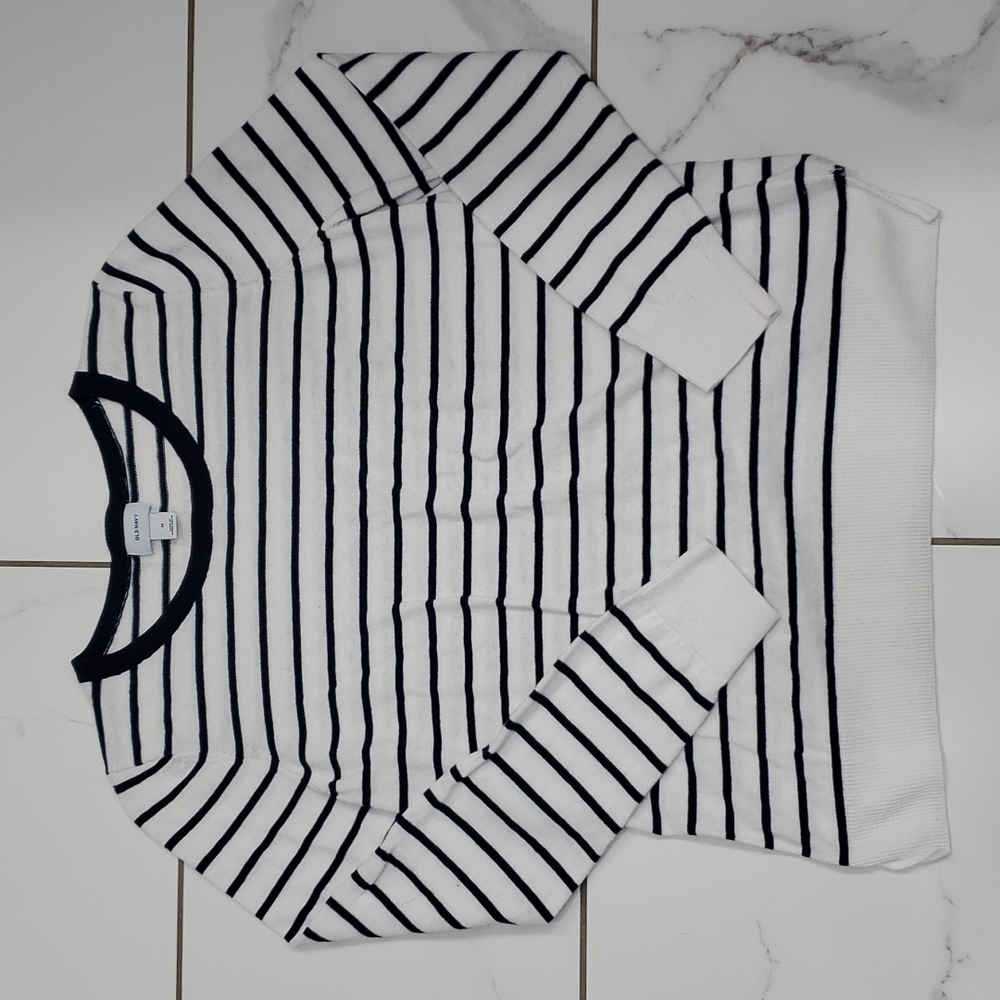 Old Navy White & Navy Striped Sweater Size M